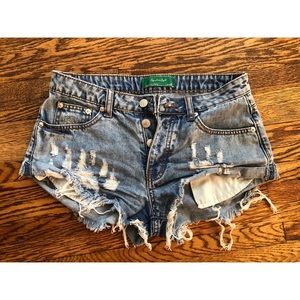 Signature Eight destroyed jean shorts
